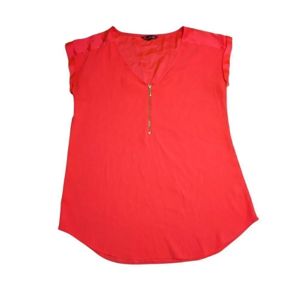 Express Red Pull Over Short Sleeve Front Half Zipper Blouse Women's Medium
